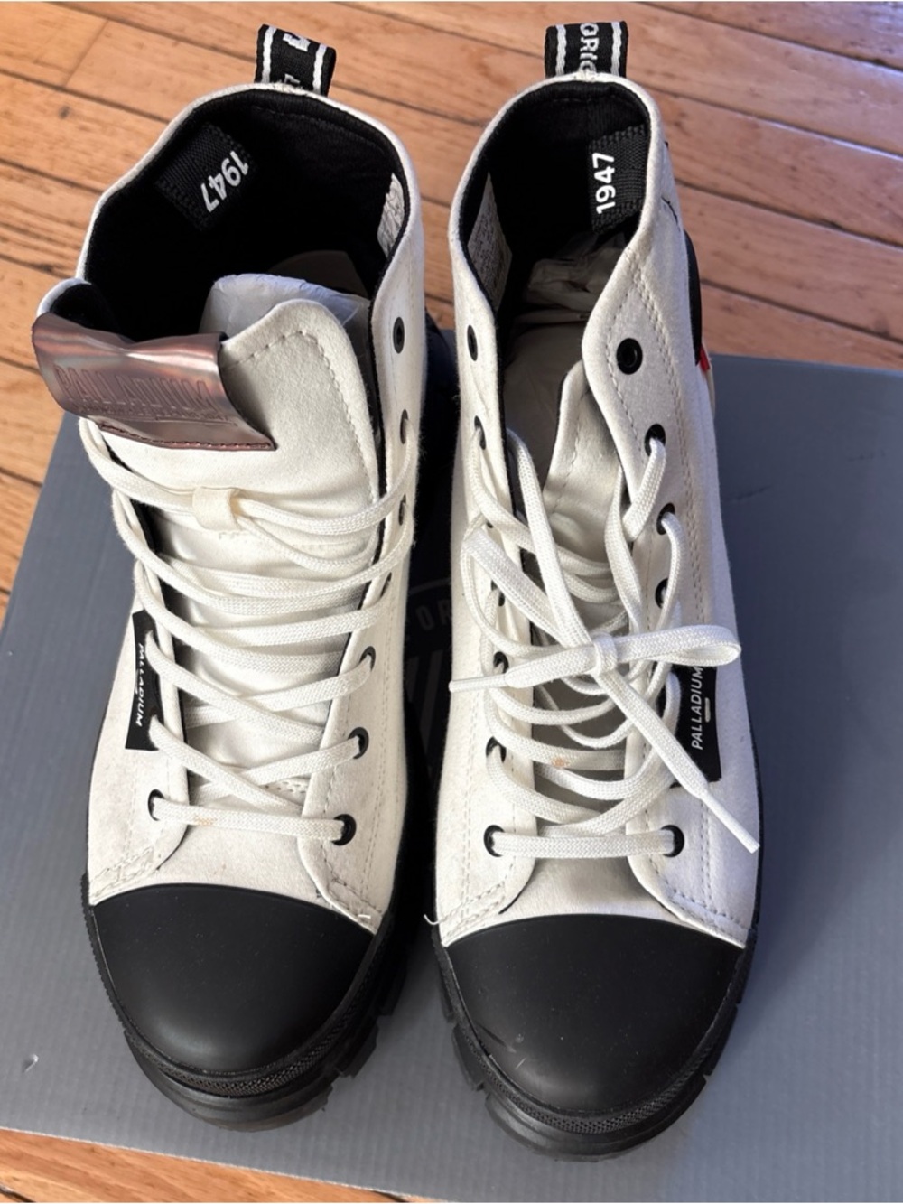 Palladium White Canvas Lace-Up High-Top Boots with Black Toe
